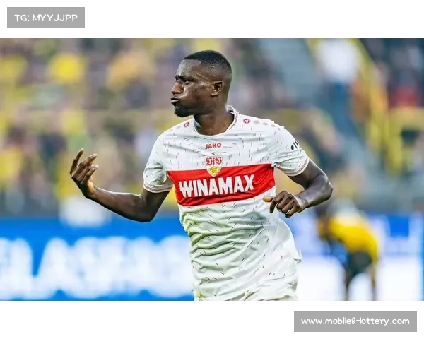 吉拉西点射被扑后补射破门，多特锋线效率获赞