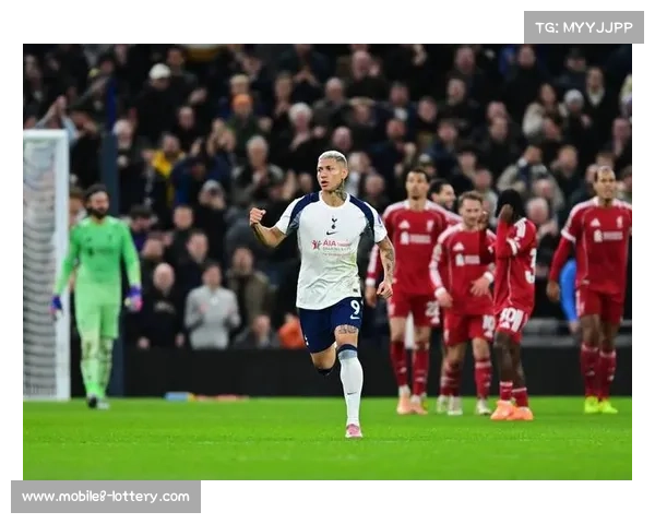 伊萨克对阵热刺受伤，恐缺席关键战