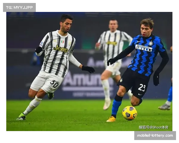 乌迪内斯训练课重点演练由守转攻，旨在破解对手低位防守