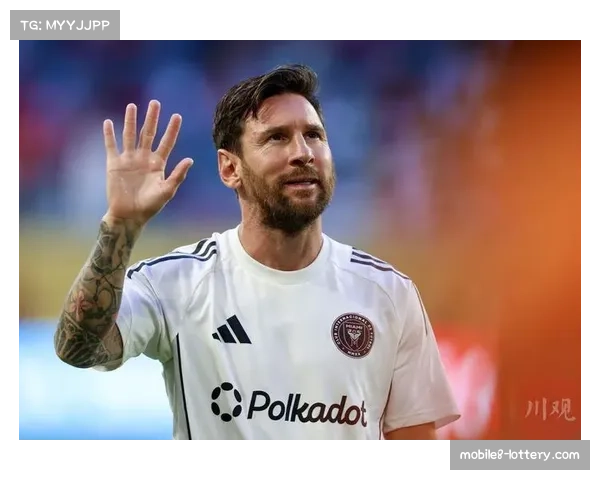 “专访：国际足联市场总监谈2026世界杯媒体权益销售，强调“全平台、定制化”策略”